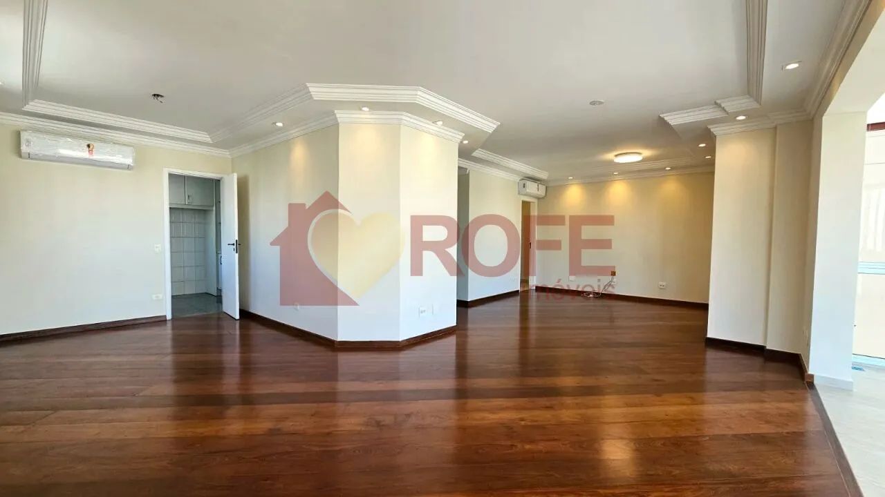 Apartamento com 3 suítes, 4 vagas e com 144m² - Moema - Foto 2