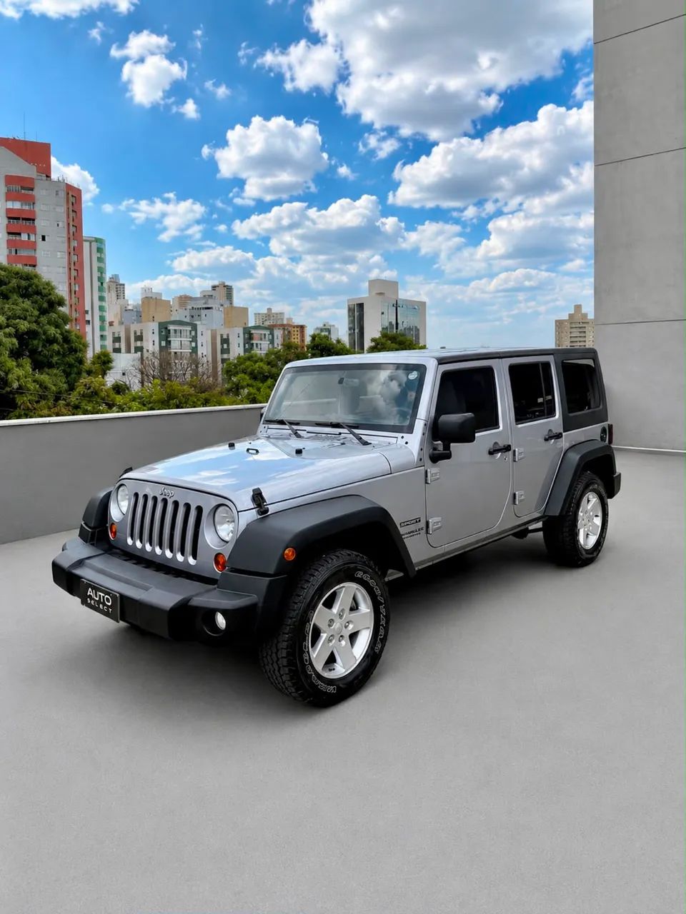Jeep Wrangler Wrangler Unlimited Sport 3.6 V6 284cv 4p 2013
