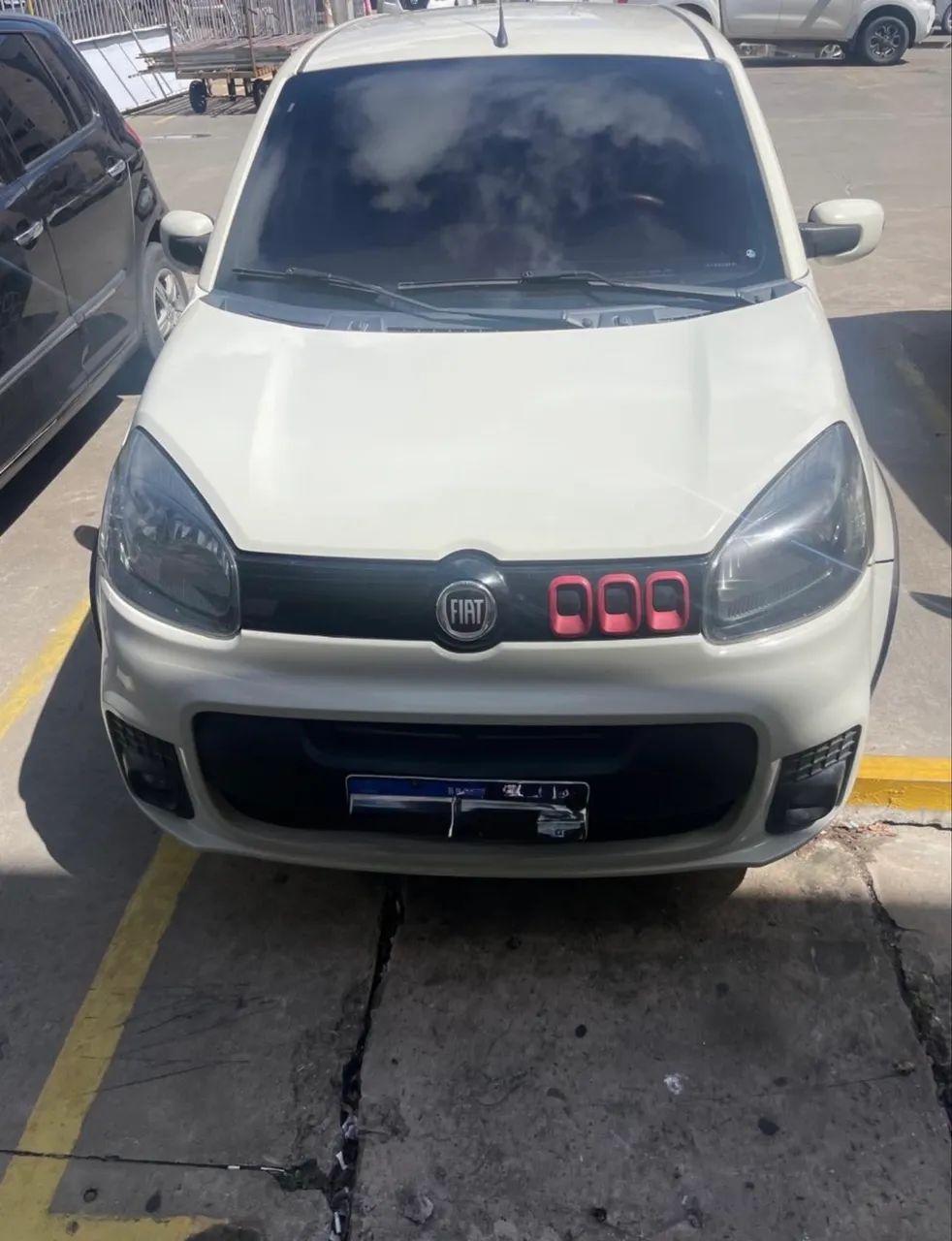 Fiat Uno Sporting Dualogic 1.4 EVO Flex 8V 4P 2015 - Foto 4