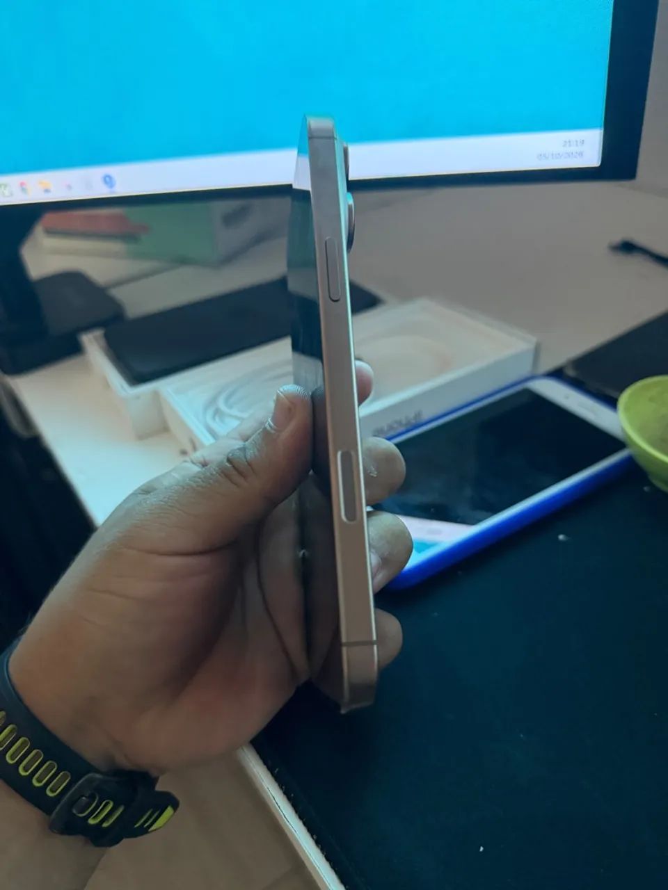 iPhone 16 Pro Max 256gb - Foto 2