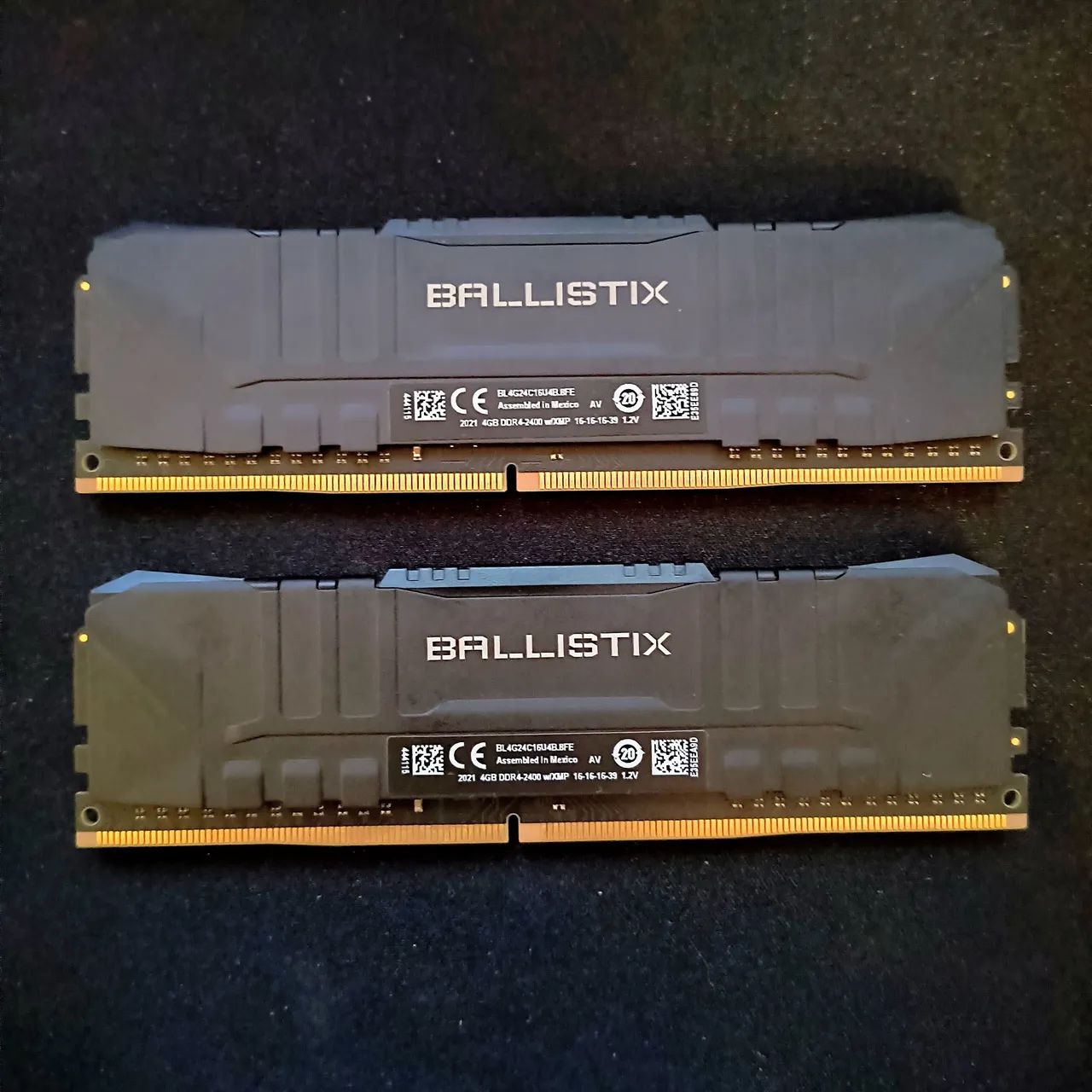 Memória Crucial Ballistix 2x4 DDR4 2400 - Foto 2