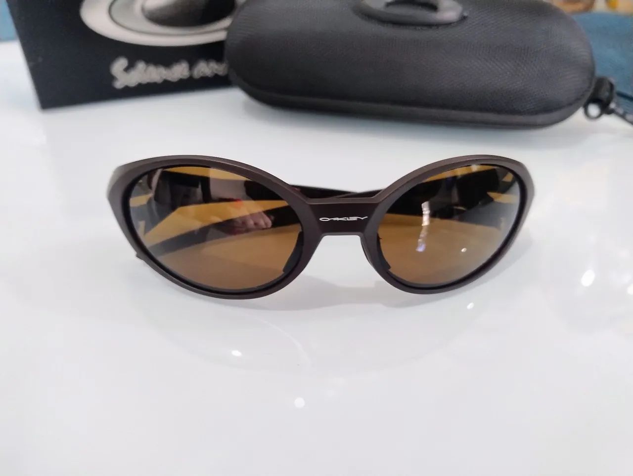 De 300..por..96,,Óculosss..Oakley..lançamento..