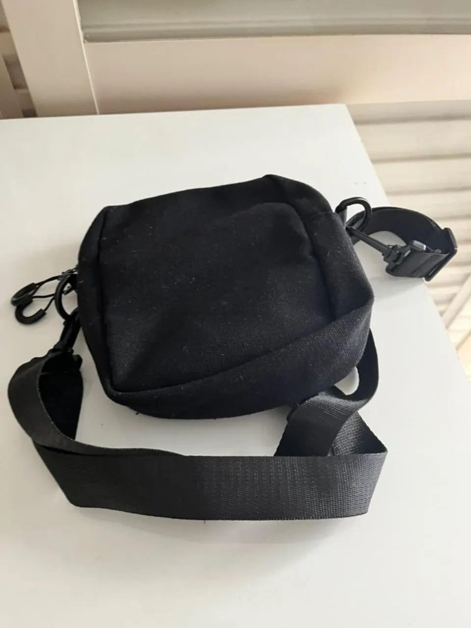 Bolsa preta de alça unissex - Foto 2