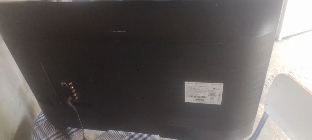 TV Samsung 32 com tela ruim