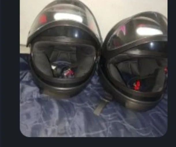 Par de capacete San Marino novos 