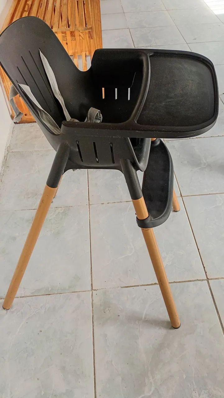 Vendo cadeira de alimentação infantil - Foto 4