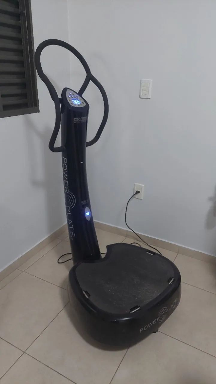Plataforma Vibratória Power Plate My5