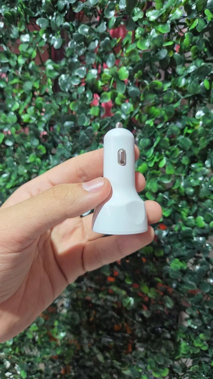 Carregador Veicular 2 Entradas USB e 1 Tipo-C - Foto 3
