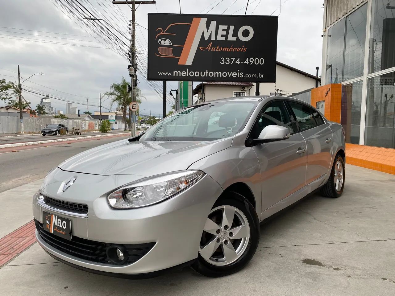 Renault Fluence Sed. Dynamique 2.0 16V Flex Aut. 2012 - Foto 2