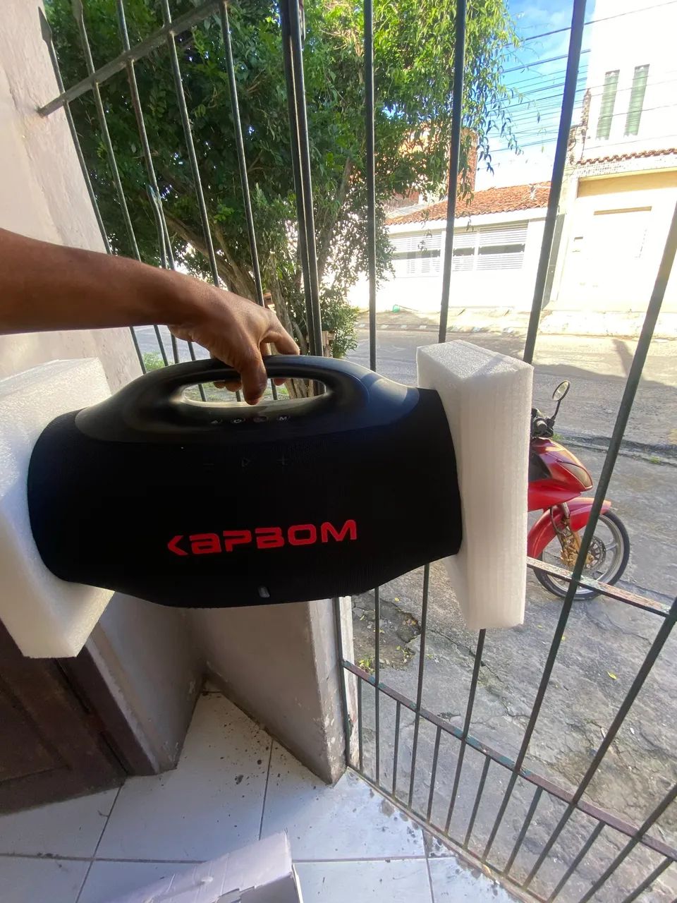 Bombox - Foto 2