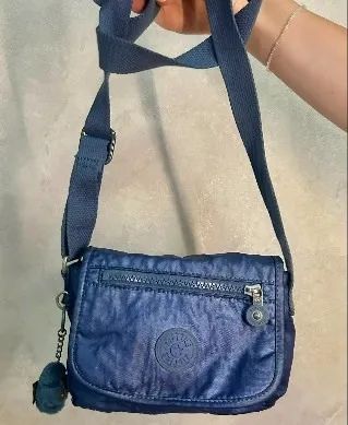 Bolsa crossbody modelo Syro - Kipling.
