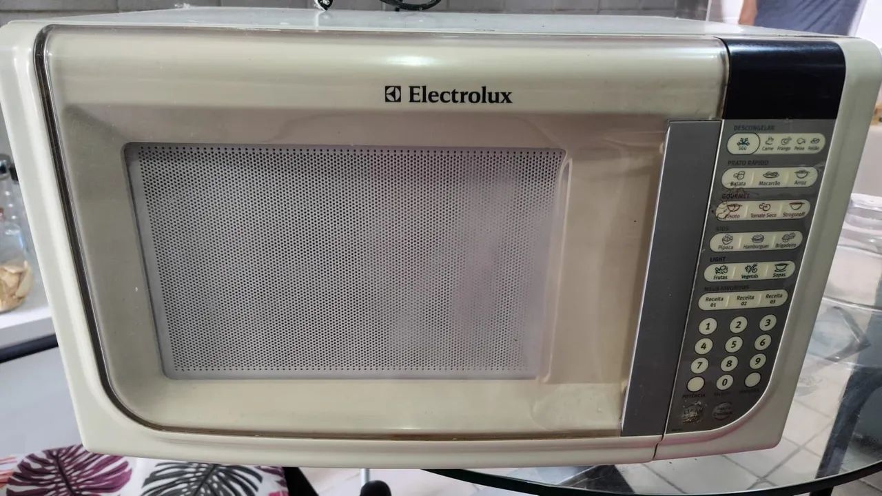 Microondas com defeito 