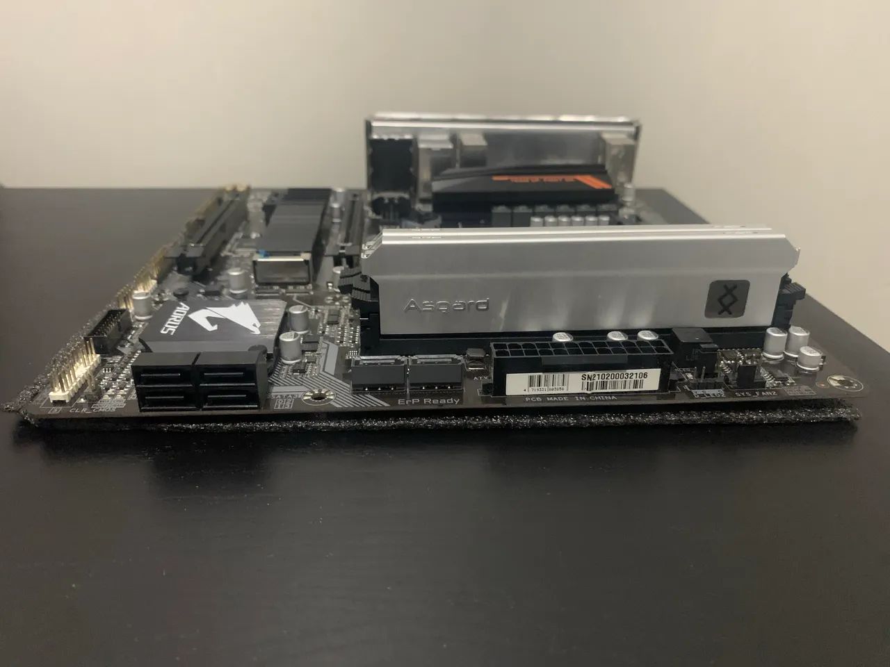 Kit Ryzen 5 5600X + Placa Mãe B450 Aorus M + 16GB DDR4 3600mhz