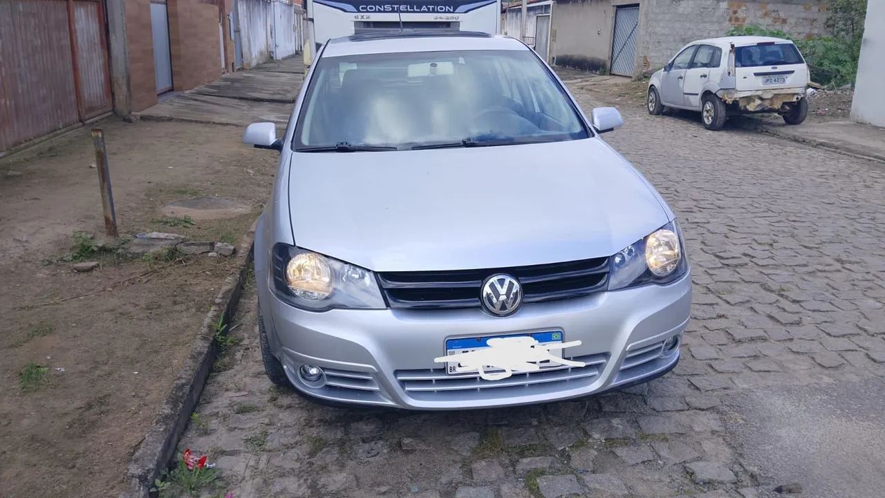 Volkswagen Golf 1.6 MI TOTAL FLEX 8V 4P 2010