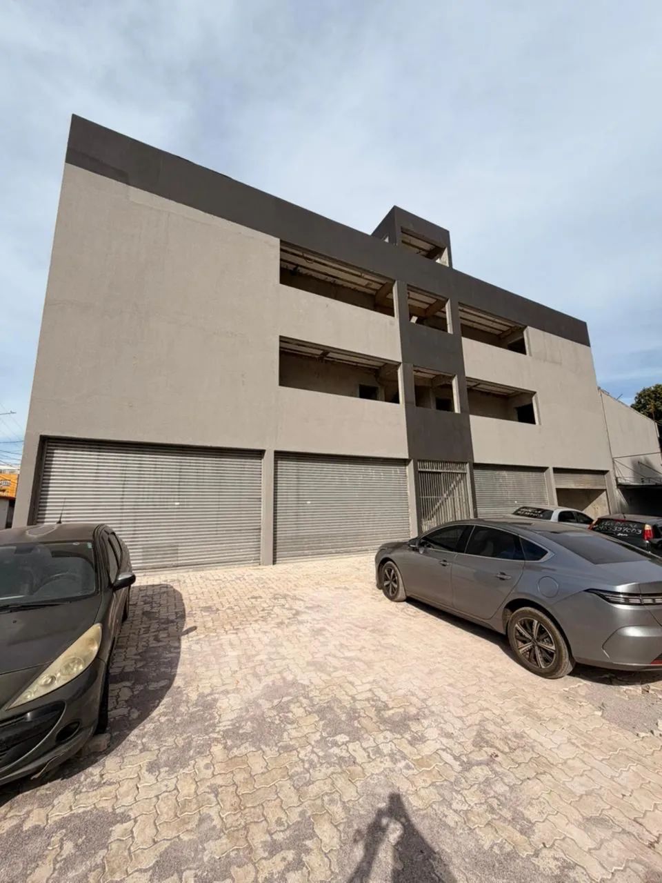 Alugo Lojas no pistão Sul Gama