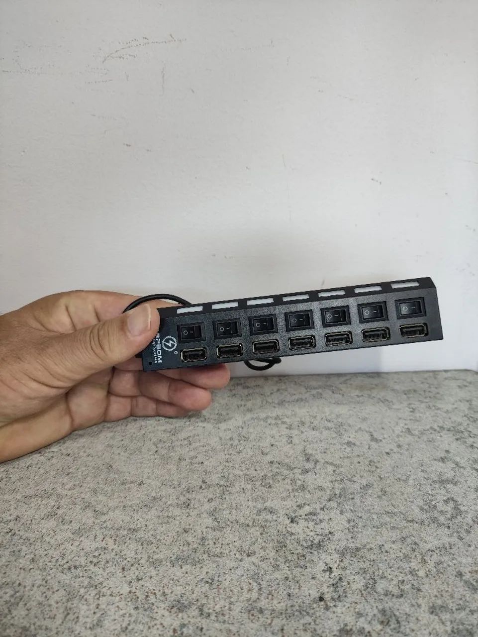 Hub Usb 2.0 Com 7 Portas Switch On/Off e Led Indicador - Foto 2