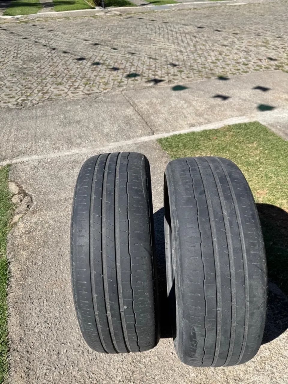 2 Pneus 225/55 R19 Usados - Foto 2