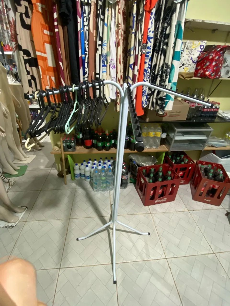 Vendo manequins e araras  - Foto 2