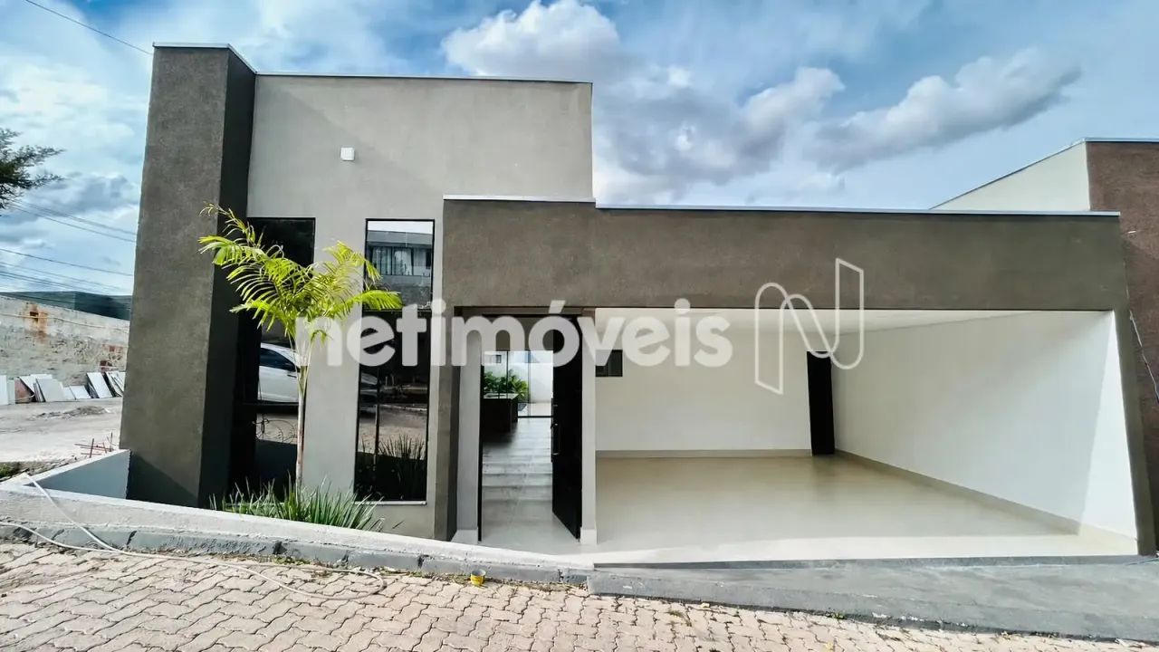 CASA NOVA EM CONDOMÍNIO - TROCA POR VEÍCULO E IMÓVEL DE MENOR VALOR