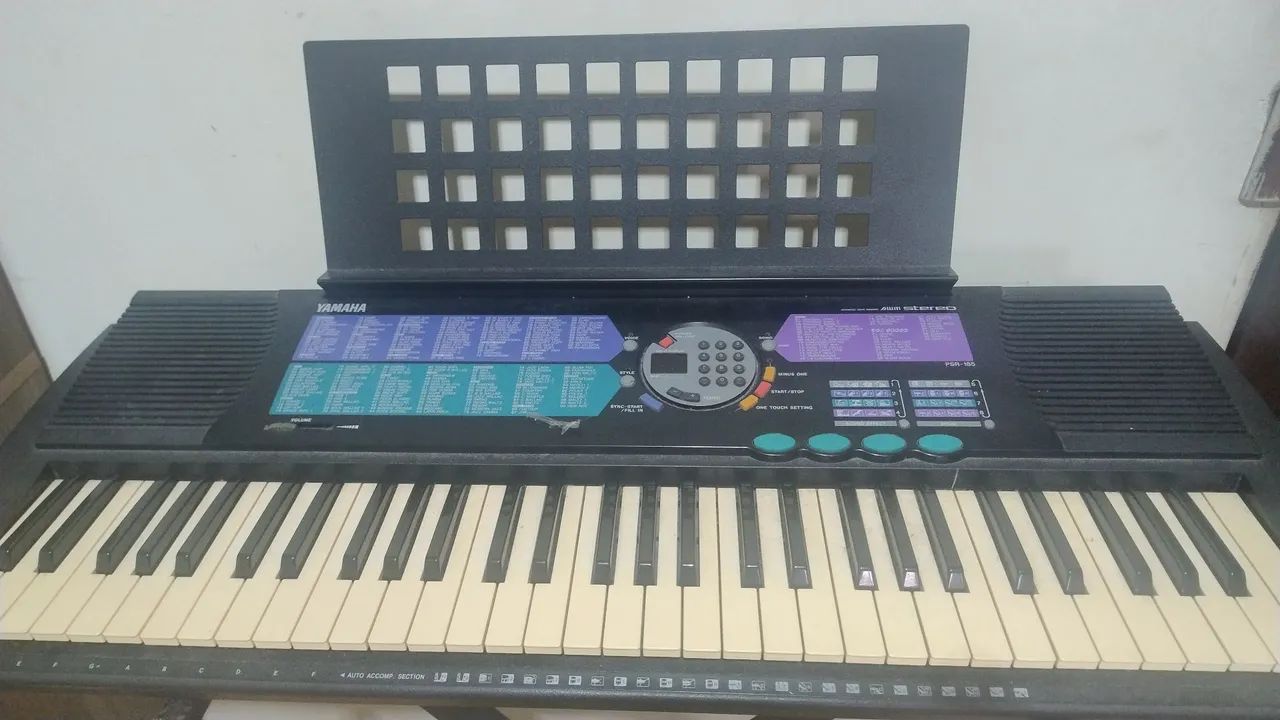 TECLADO YAMAHA 5/8