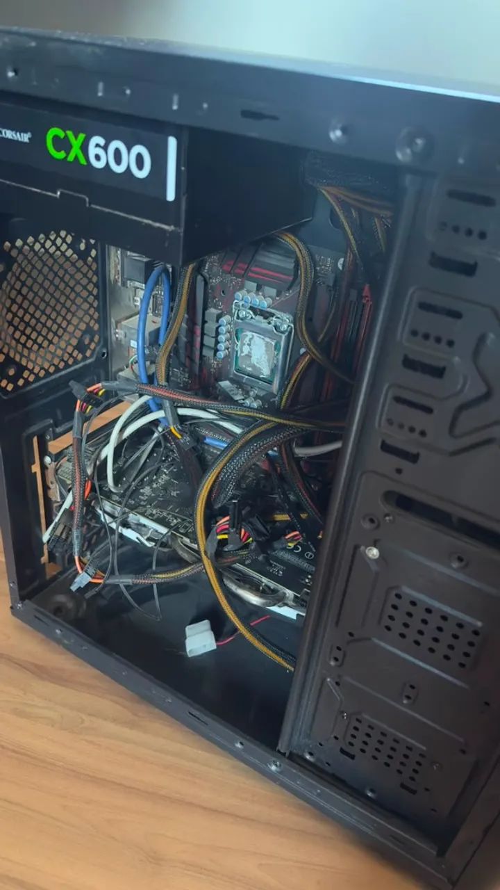 PC Gamer Incompleto - i7-7700K + RX 570 8GB - Foto 2
