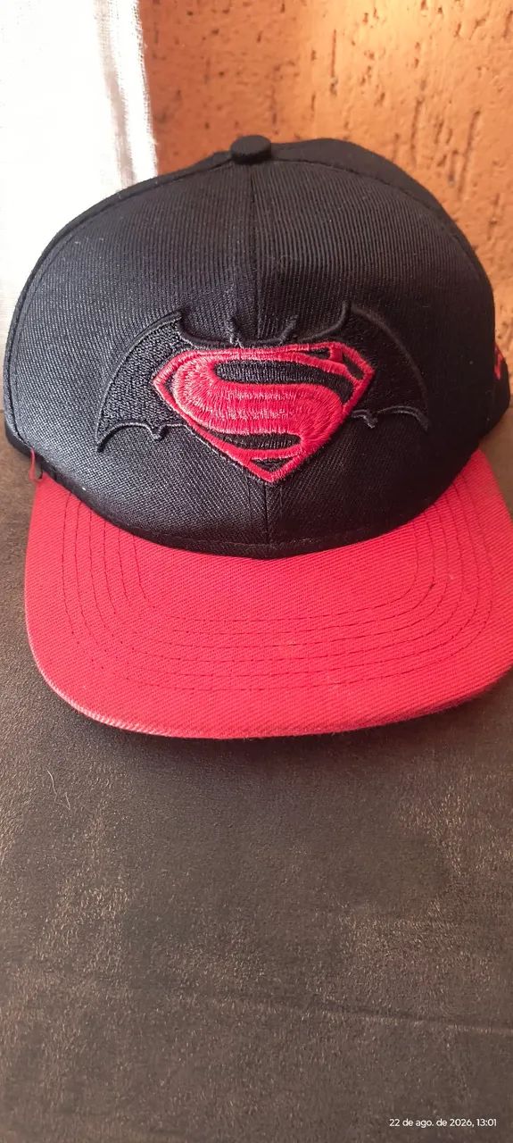 Boné colecionável Batman Vs Superman novo
