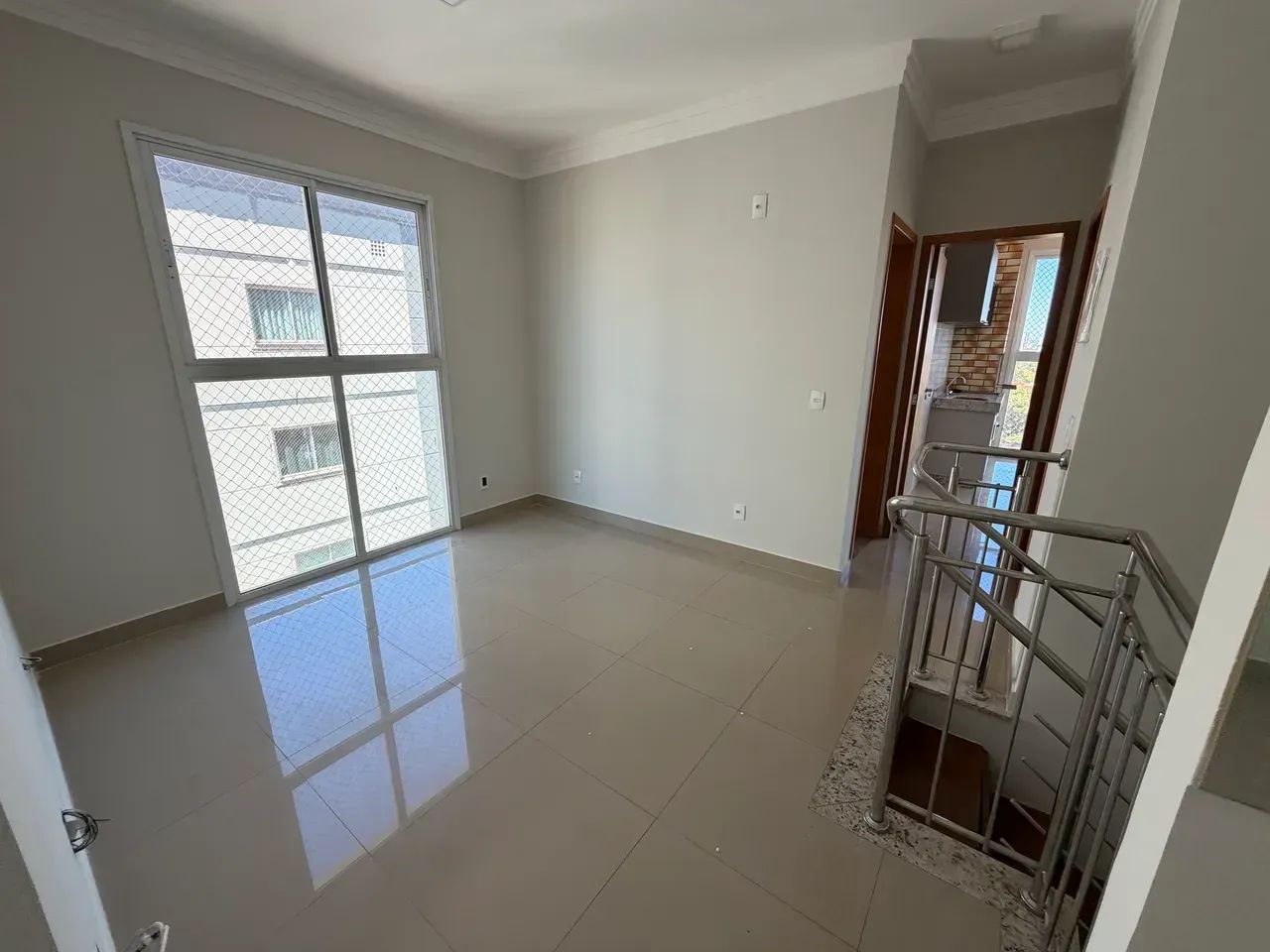 Cobertura Duplex com 5 Quartos(4 Suítes) À Venda ou Locável - Foto 4