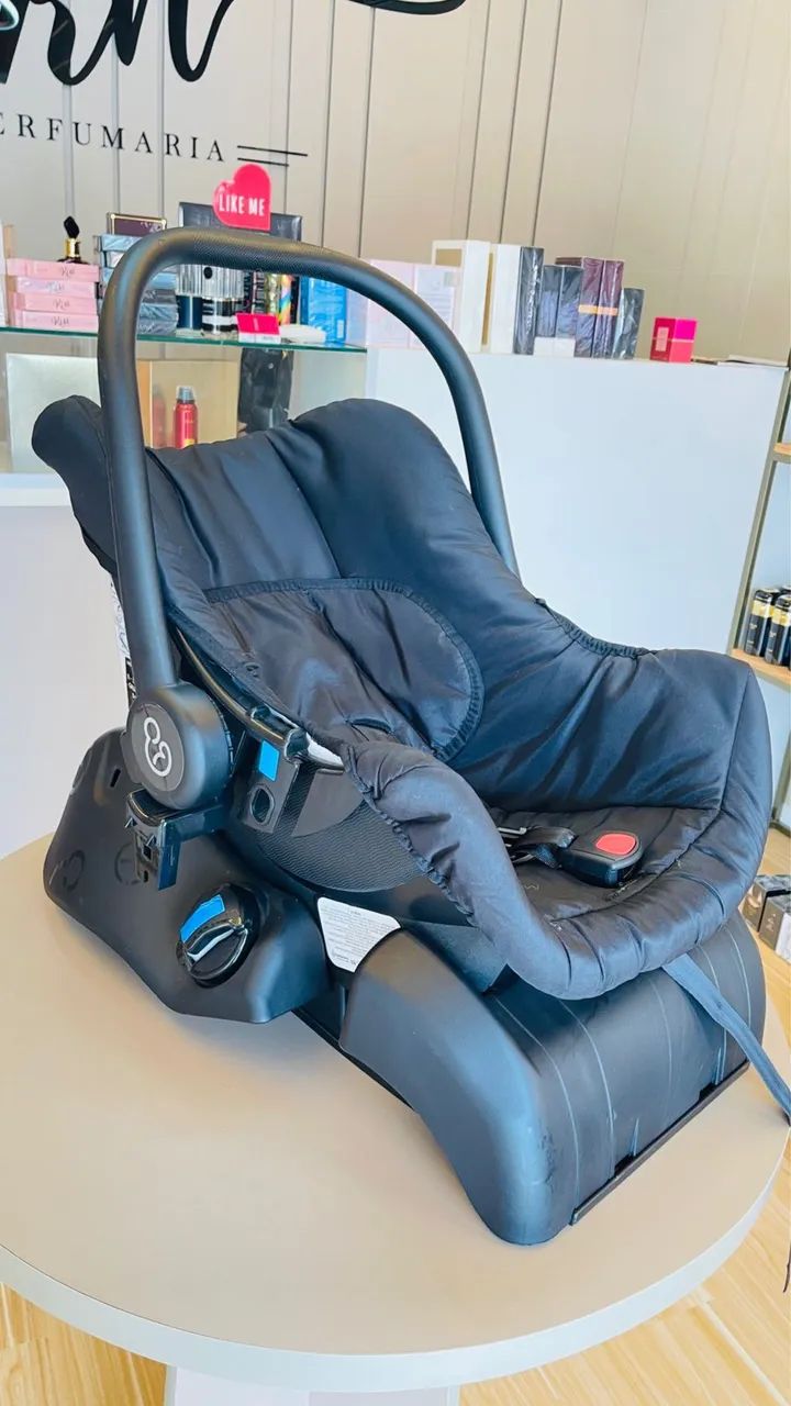 Bebê conforto Galzerano + base veicular + redutor 