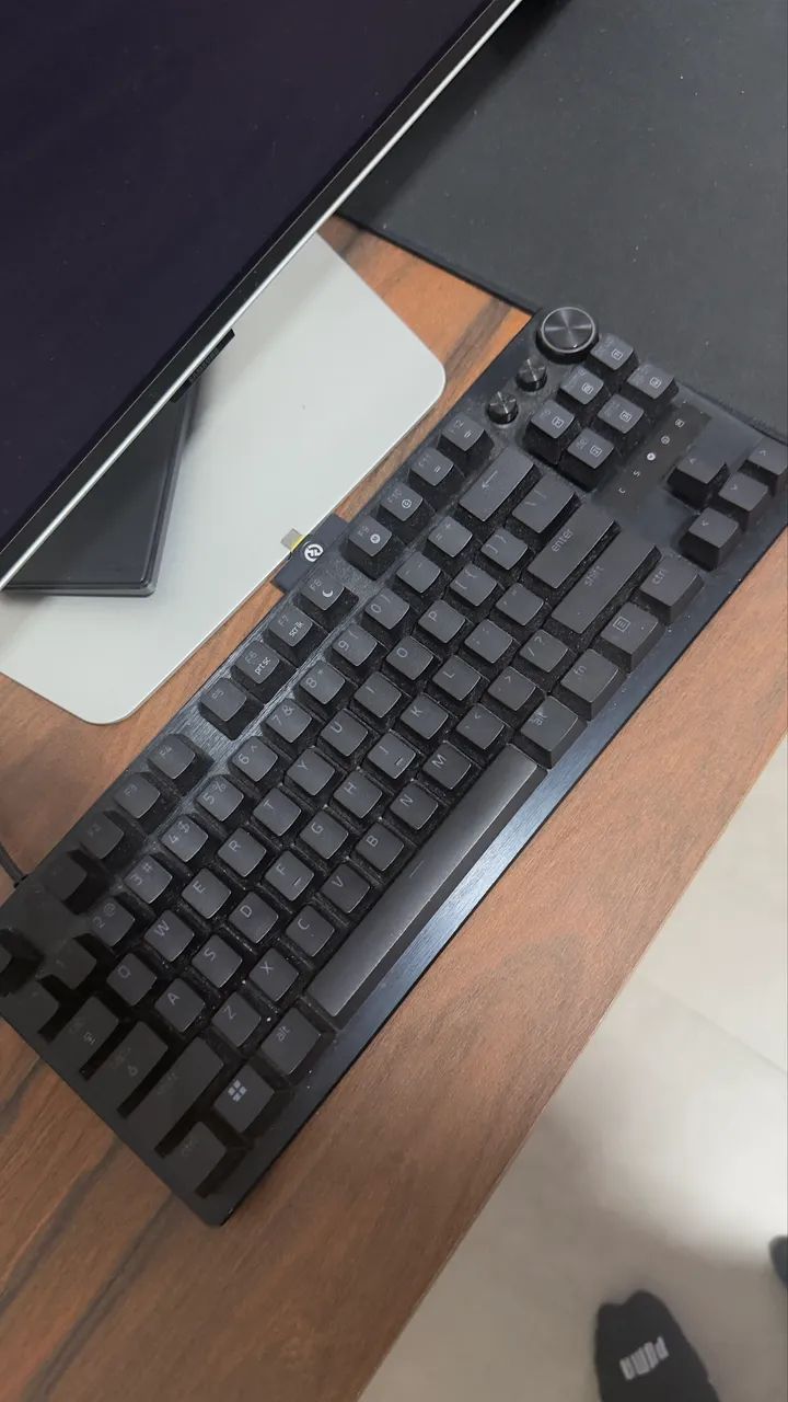 TECLADO RAZER HUNTSMAN V3 PRO