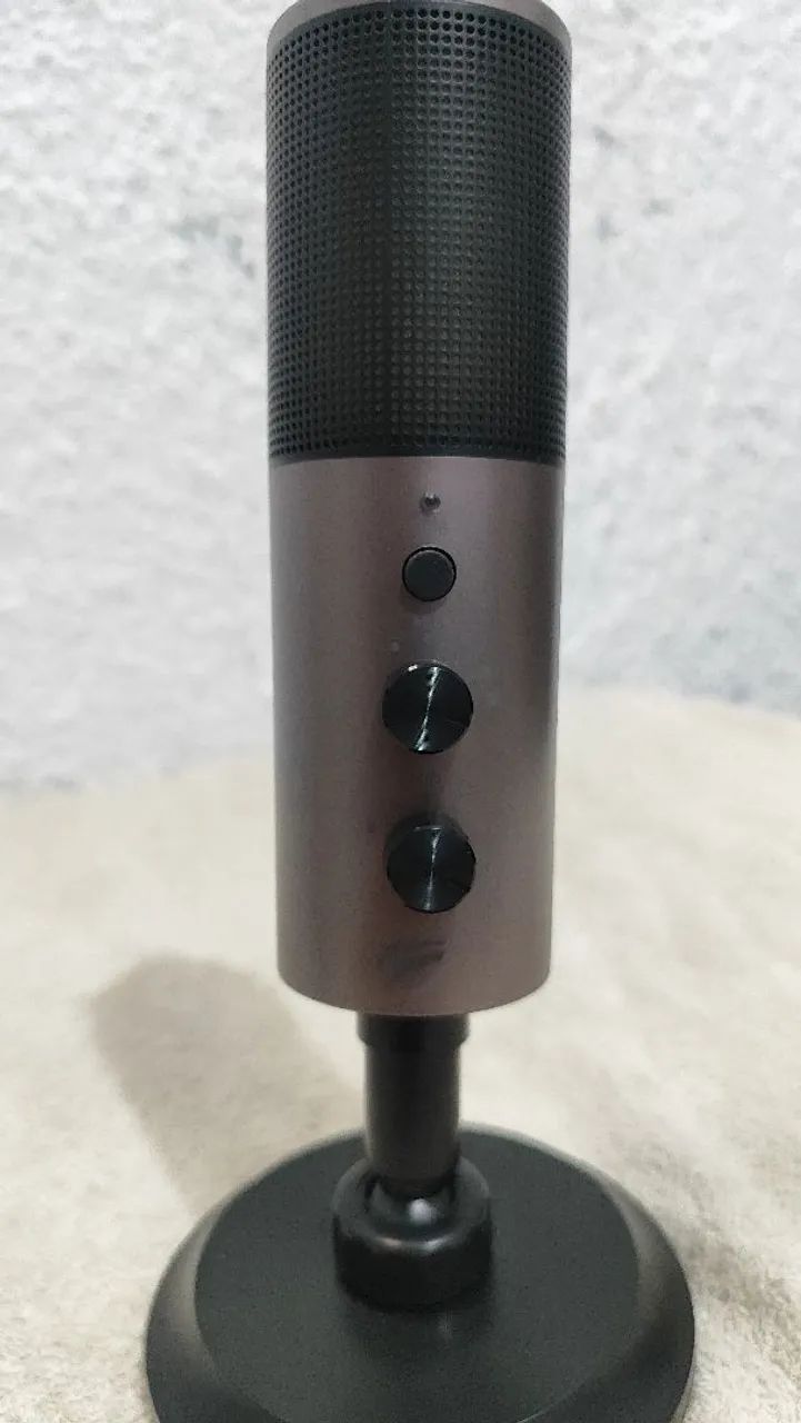 Microfone HAVIT GK65 RGB (inclui cabo)