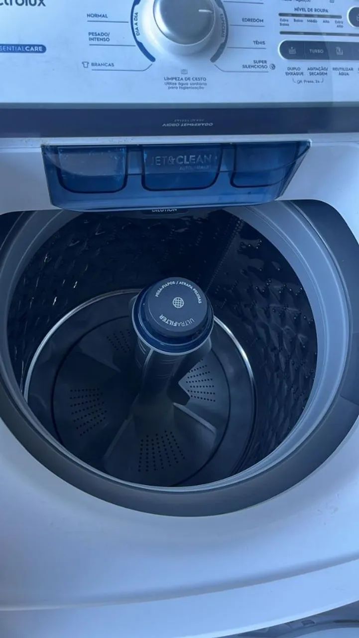 Máquina de lavar Electrolux funcionando perfeitamente 