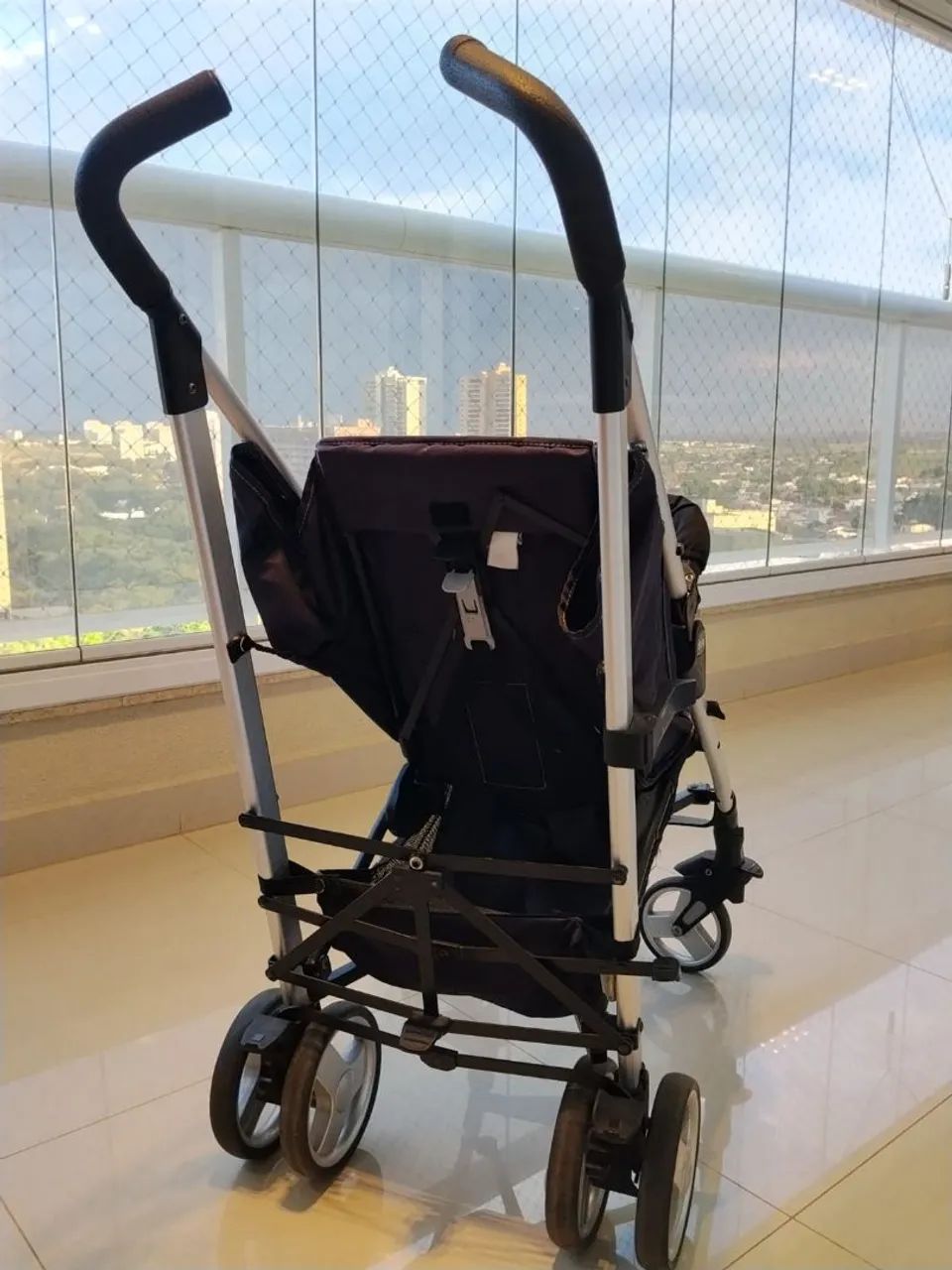 Carrinho de bebê Chicco  - Foto 4