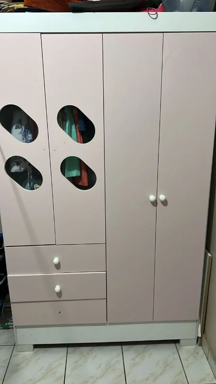 Guarda roupa infantil 