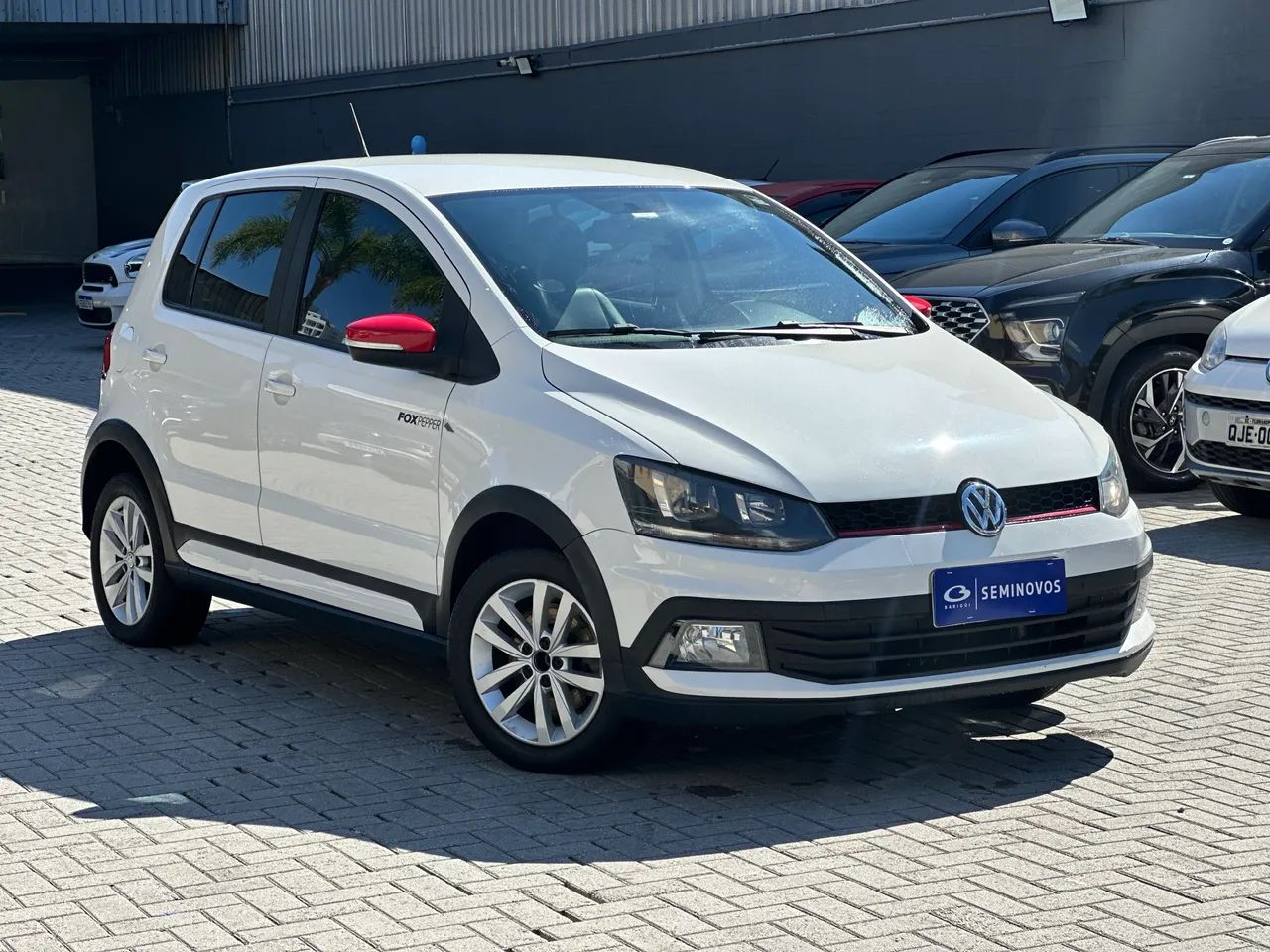 Volkswagen Fox Pepper 1.6 Flex 16V 5P 2016 - Foto 2