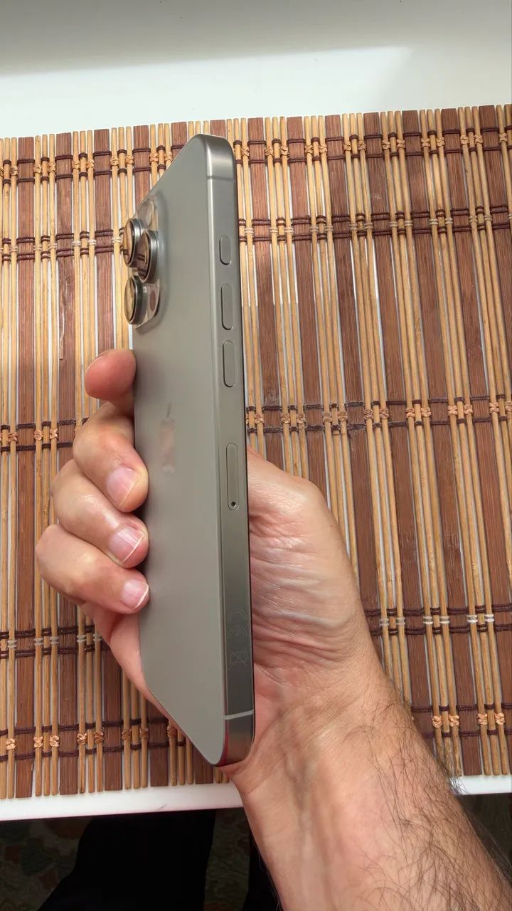 iPhone 16 Pro Max, 512GB - Foto 4