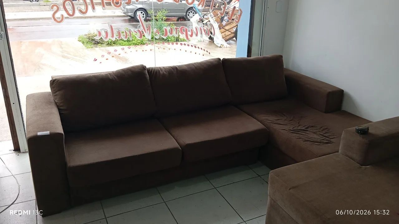 Vendo sofá com chaise 3 lugares - Foto 5