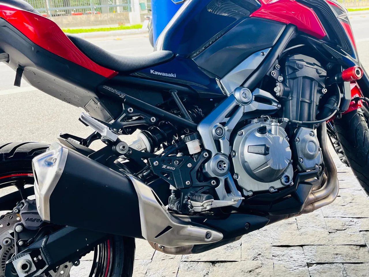 Kawasaki Z900 - Foto 3