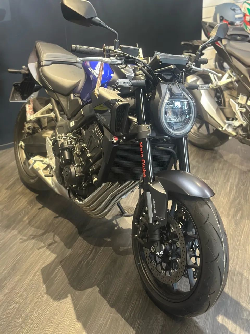 CB 650 E-clouth 2027