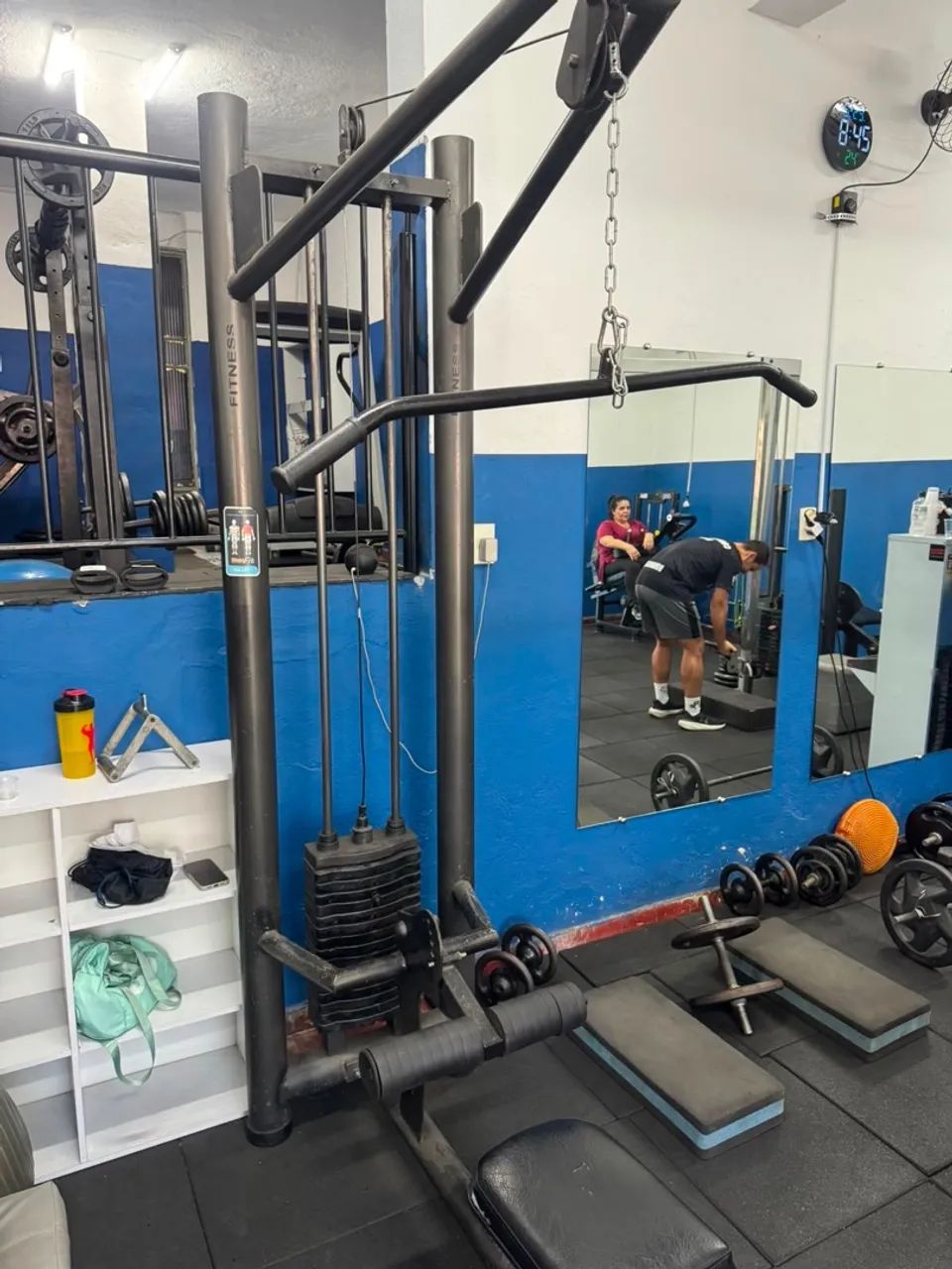Pulley com remada 