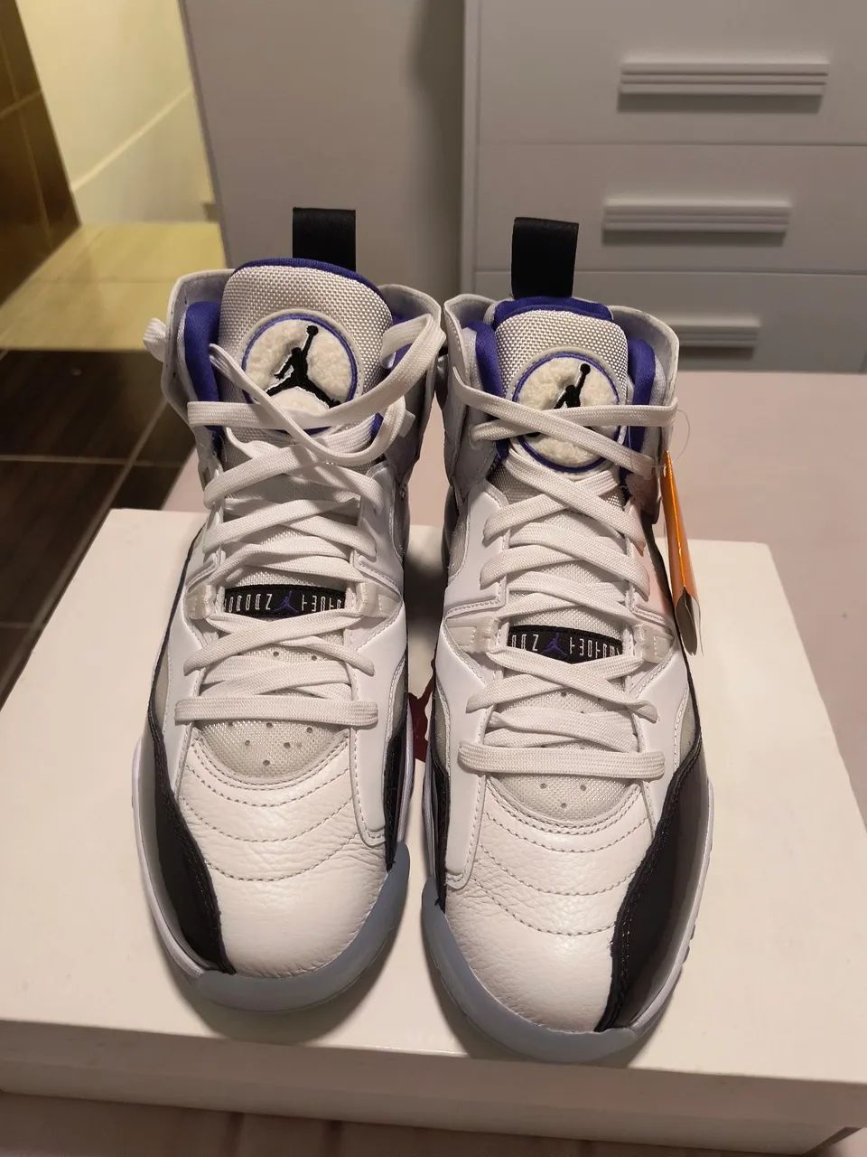 Jordan Jumpman Two Trey White Hyper Royal - Foto 3