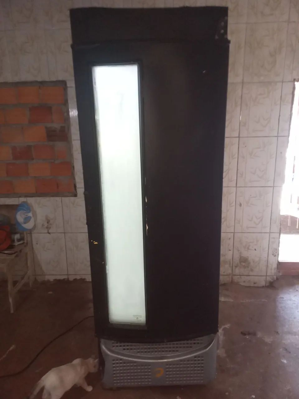 Expositor pra vender metal frio