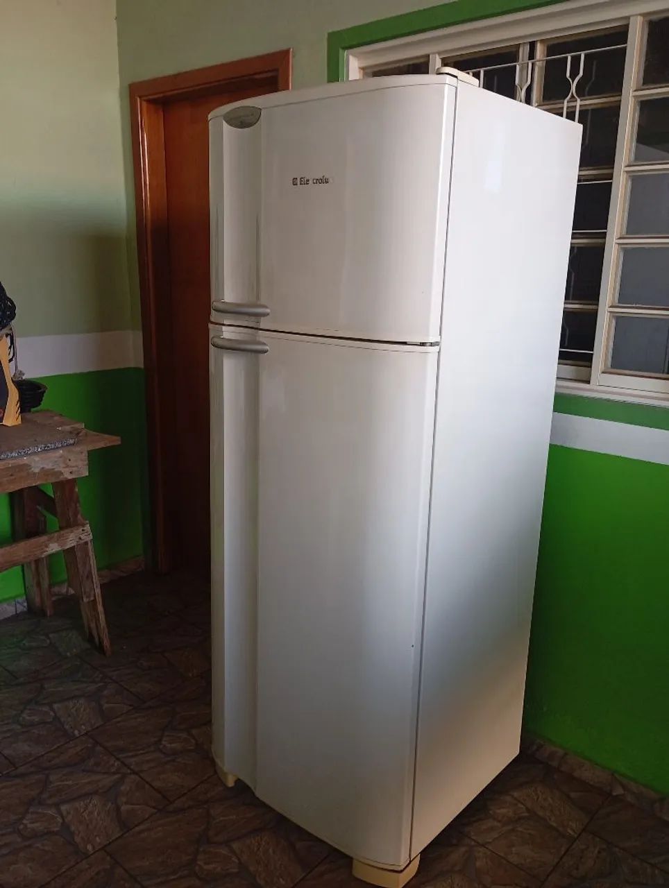 2 Geladeiras para retirada de peças - Foto 2