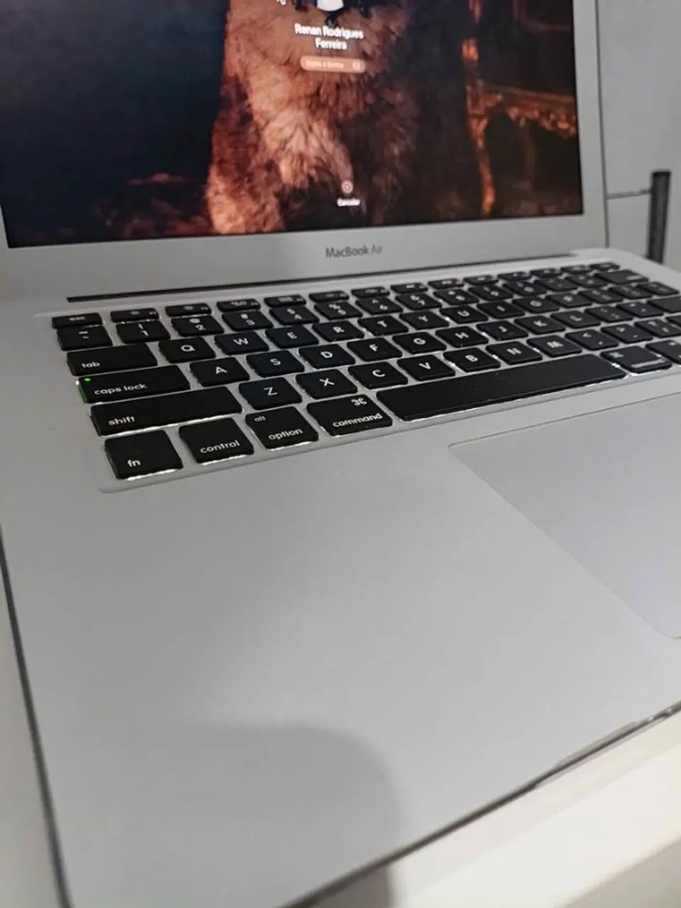 Macbook Air 2017 - i5 - 8GB RAM - Com caixa em ótimo estado! - Foto 3