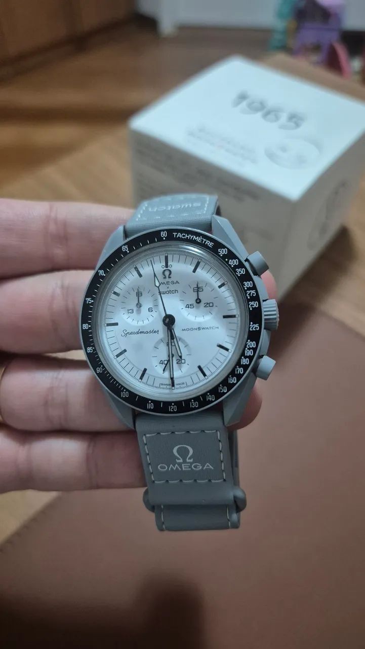 Relógio Omega Moonswatch 1965 Swatch - Foto 2