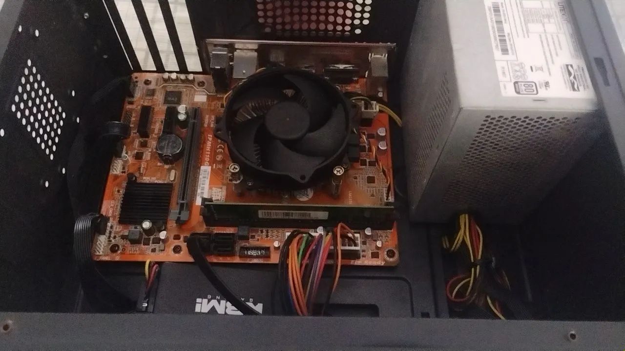 PC GAMER - NÃO LIGA - Foto 5