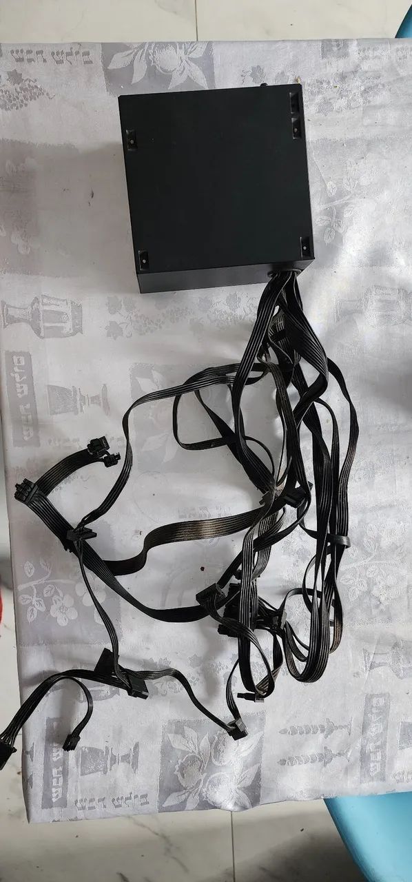 Fonte 600w 80 Plus bronze - Foto 3