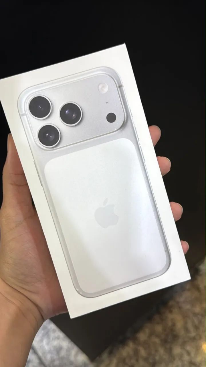 iPhone 17 PRO 