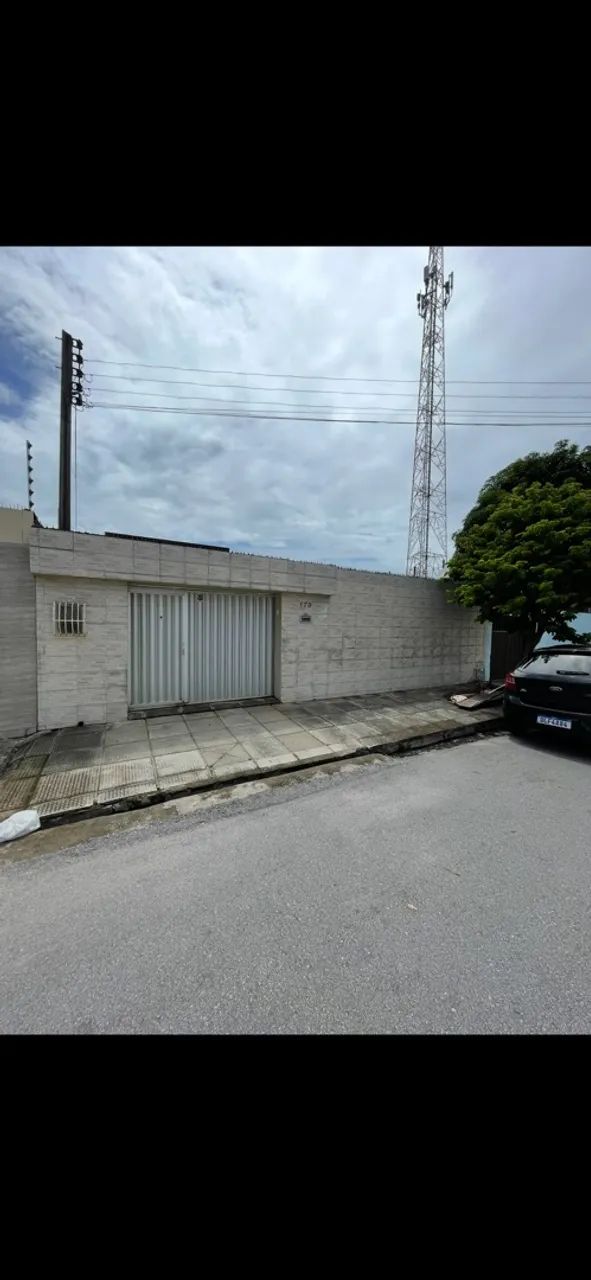 Excelente casa na Jatiuca 