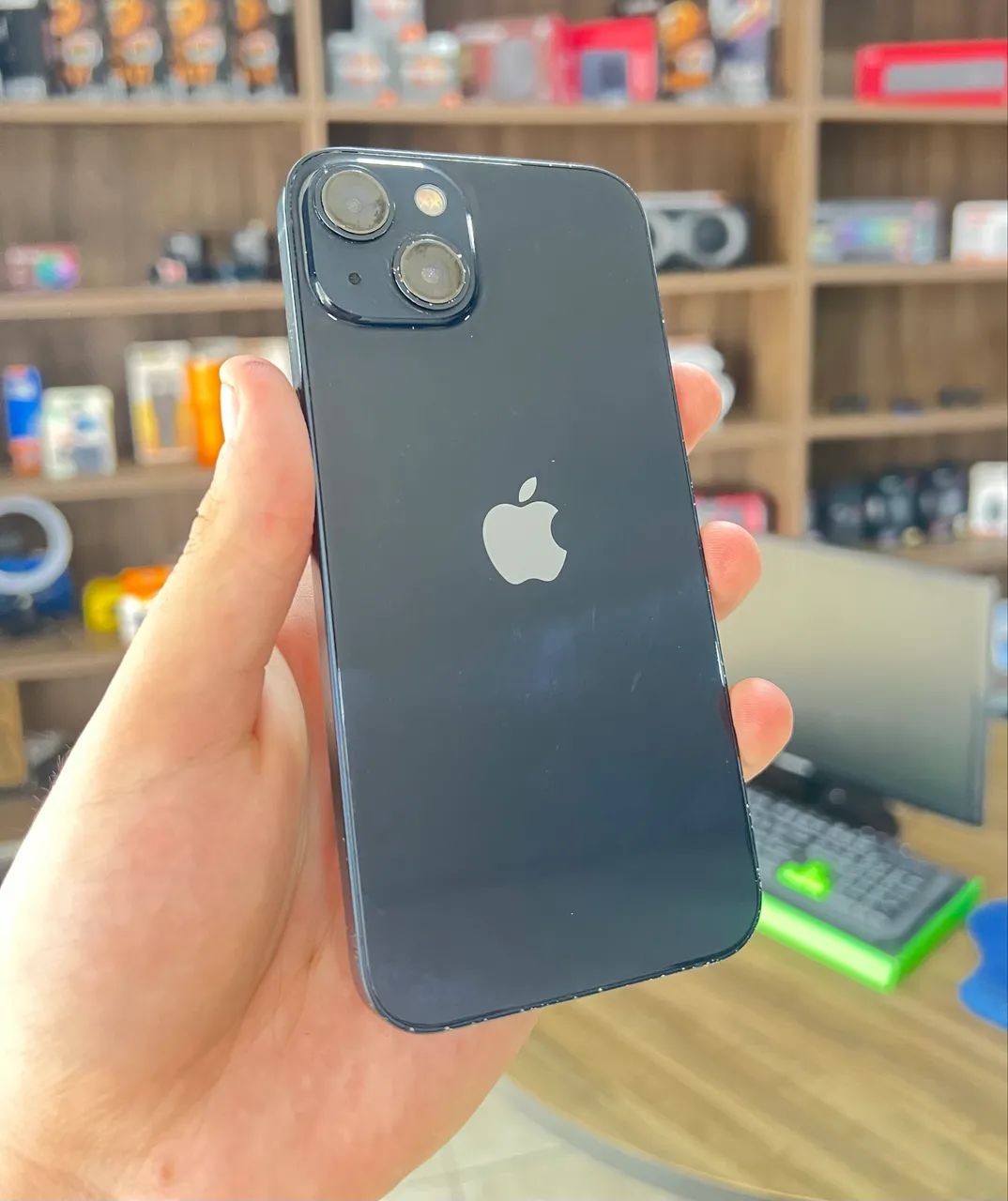 IPHONE 13 128GB BATERIA 100% - Foto 4