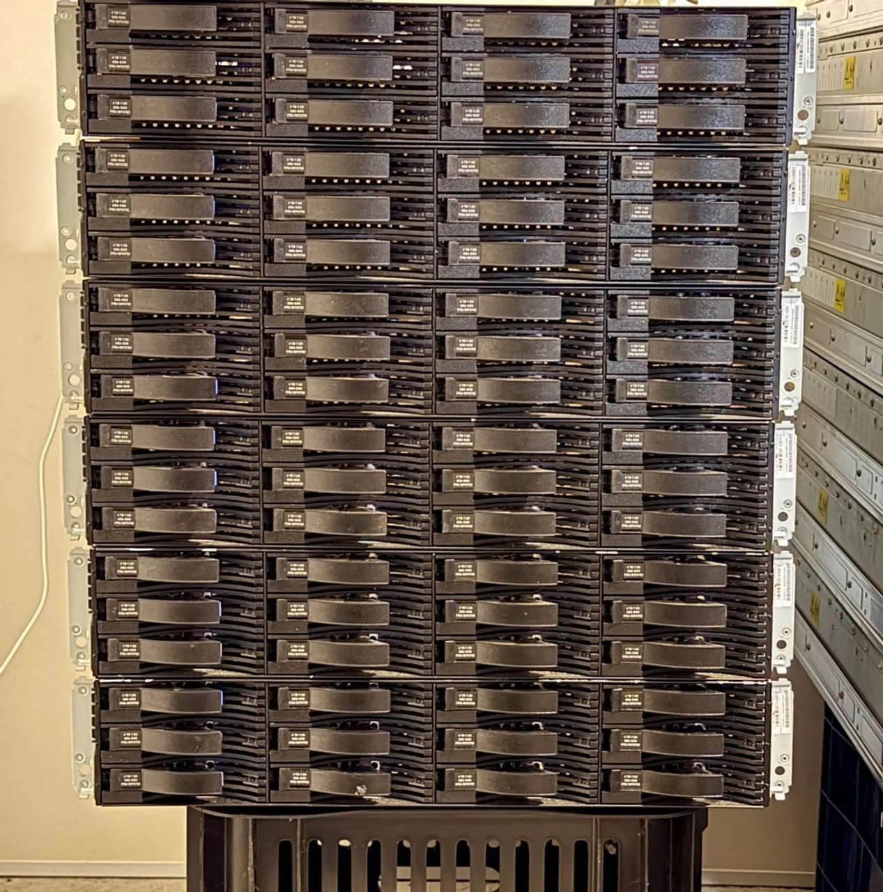 Enclosure para storage IBM V5000